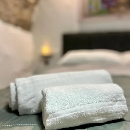 Romantic Vault - Wi-fi, Ac, 500m From The Apartment *