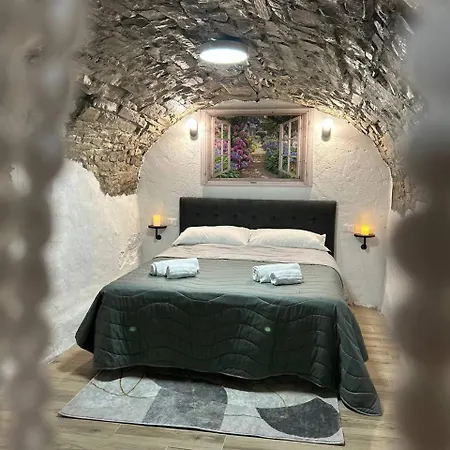 Romantic Vault - Wi-fi, Ac, 500m From The Apartment Torno